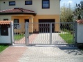 Vjezdové brány dvoukřídlové